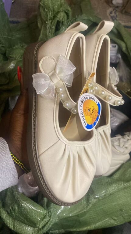 Mixed doll shoes