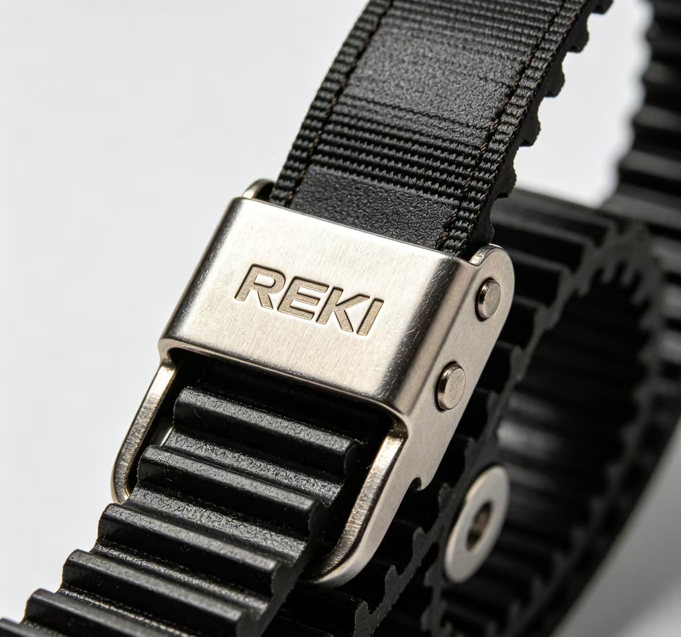 4 Webbing Adjuster Buckle - Image 1