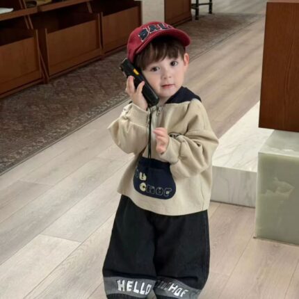 Boys' Spring and Autumn Children's 2025 Trendy Clothes Stylish Pullover Sweatshirt Baby Handsome Jeans Two-Piece Set