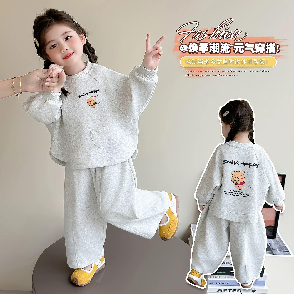 O1CN01FBM6RI1qQTUifAaoi_2208453275490-0-cib Girls' Autumn Cartoon Sweatshirt Set 2026 New Casual Autumn Stylish Children's Autumn Outfit Two-Piece Set for Baby Girls - Image 1