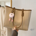 Stylish Commuter Handbag 2026 Spring/Summer New Versatile Korean-Style Shoulder Underarm Bag Elegant Tote Bag - Image 4