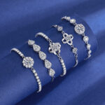 Cross-Border Popular Imitation Moissanite Square Bag Four-Leaf Clover Bracelet for Girls Light Luxury High-End Adjustable Bracelet Wholesale - Image 2
