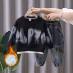 Boys and Middle-Aged Kidsren's Suits Autumn and Winter 2025 New Style Kidsren's Fashionable Velvet Sweatshirt Boys Handsome and Casual - Image 2