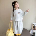 Girls' Autumn Cartoon Sweatshirt Set 2026 New Casual Autumn Stylish Children's Autumn Outfit Two-Piece Set for Baby Girls - Image 2