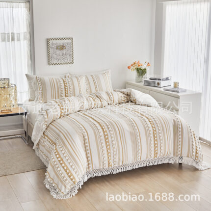 Cross-border Amazon bedding craft solid color cut flower dot hair ball tassel dot foreign trade three-piece set